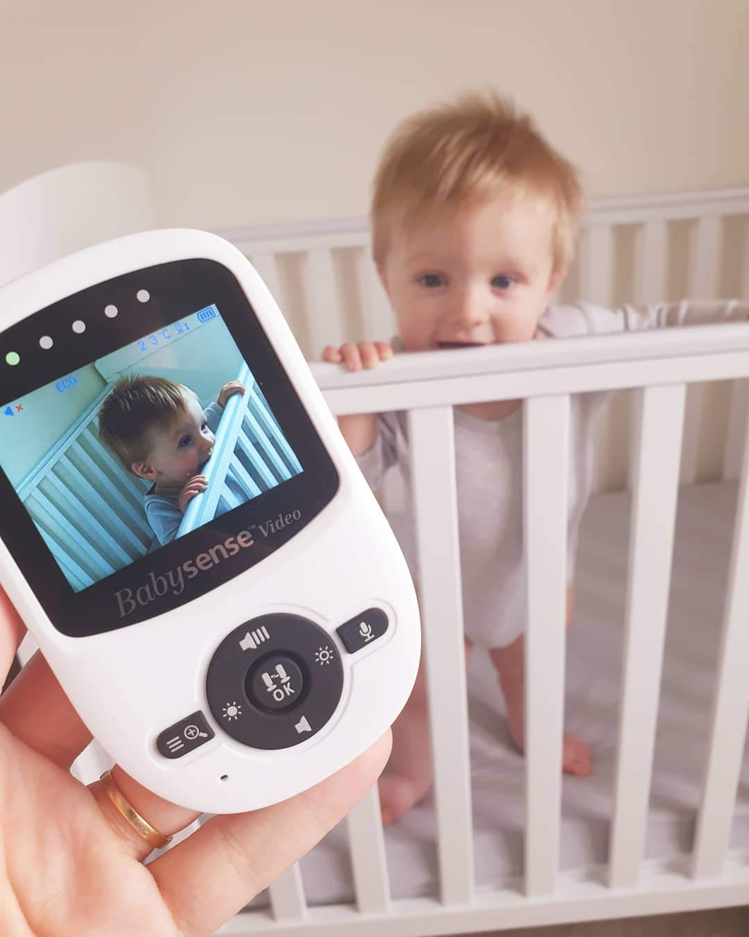 BabySense Video Baby Monitor Z2 Wireless Mobilā video aukle