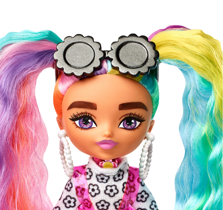 Barbie Extra Mini Doll lelle Daisy Rainbow Pigtails HHF82