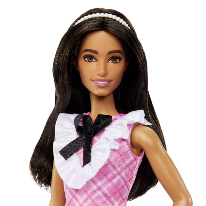 Barbie Fashionistas Doll Asst. Pink Plaid HJT06 Kукла