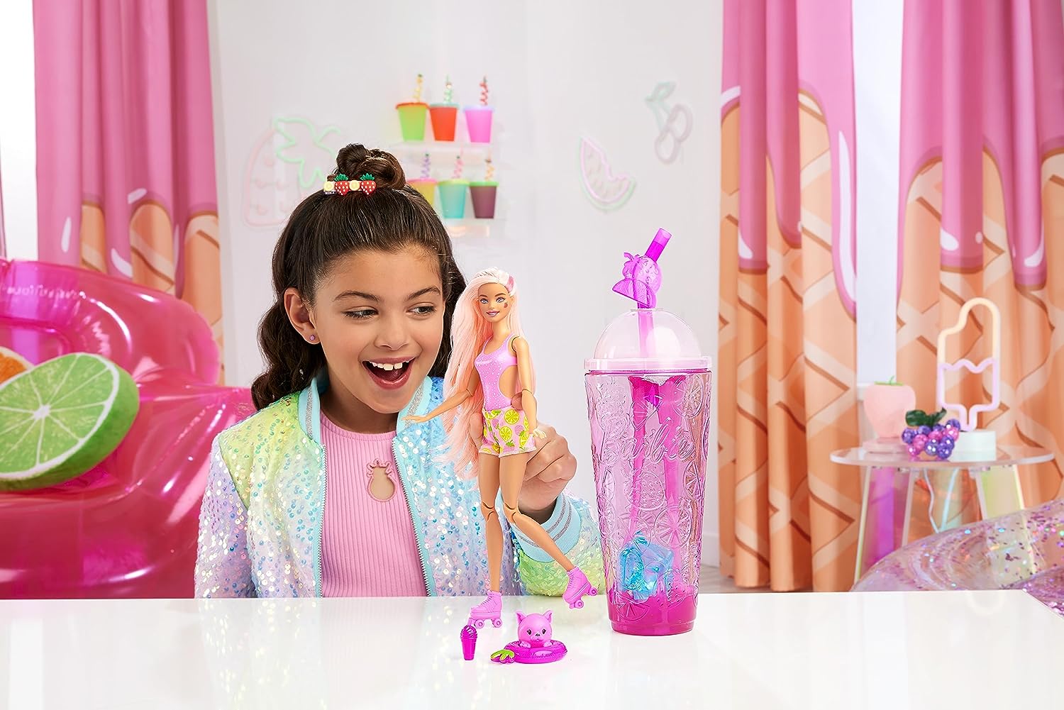 Barbie Pop Reveal Fruit Strawberry Lemonade + 8 Surprises Lelle + Krūze