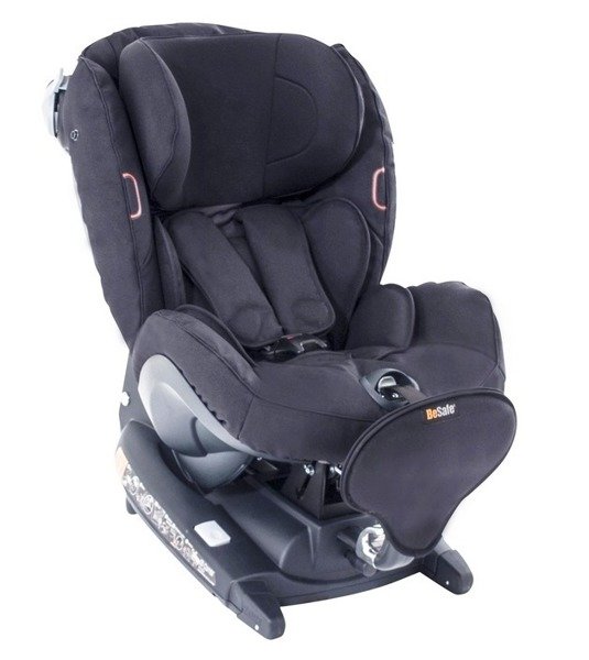 BeSafe iZi Combi X4 ISOfix RWF Black Детское автокресло 0-18 кг