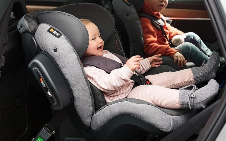 BeSafe iZi Plus X1 Fresh black cab Bērnu autosēdeklis 0-25 kg