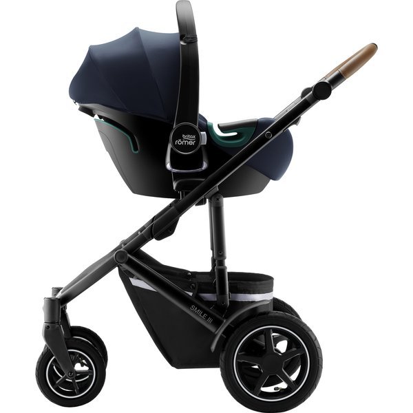 Britax Romer Baby-Safe iSense i-Size Indigo blue Детское автокресло 0-13 кг