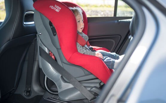 Britax Romer First Class Plus Chilli pepper Детское автокресло 0-18 кг