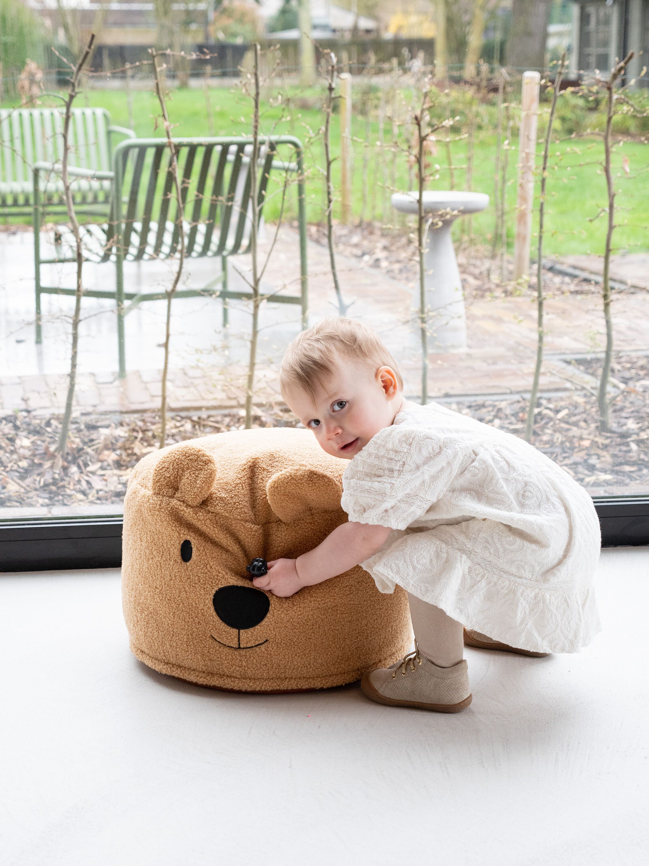 Bērnu krēsliņš-pufs 40 cm Childhome Teddy Bear Beige