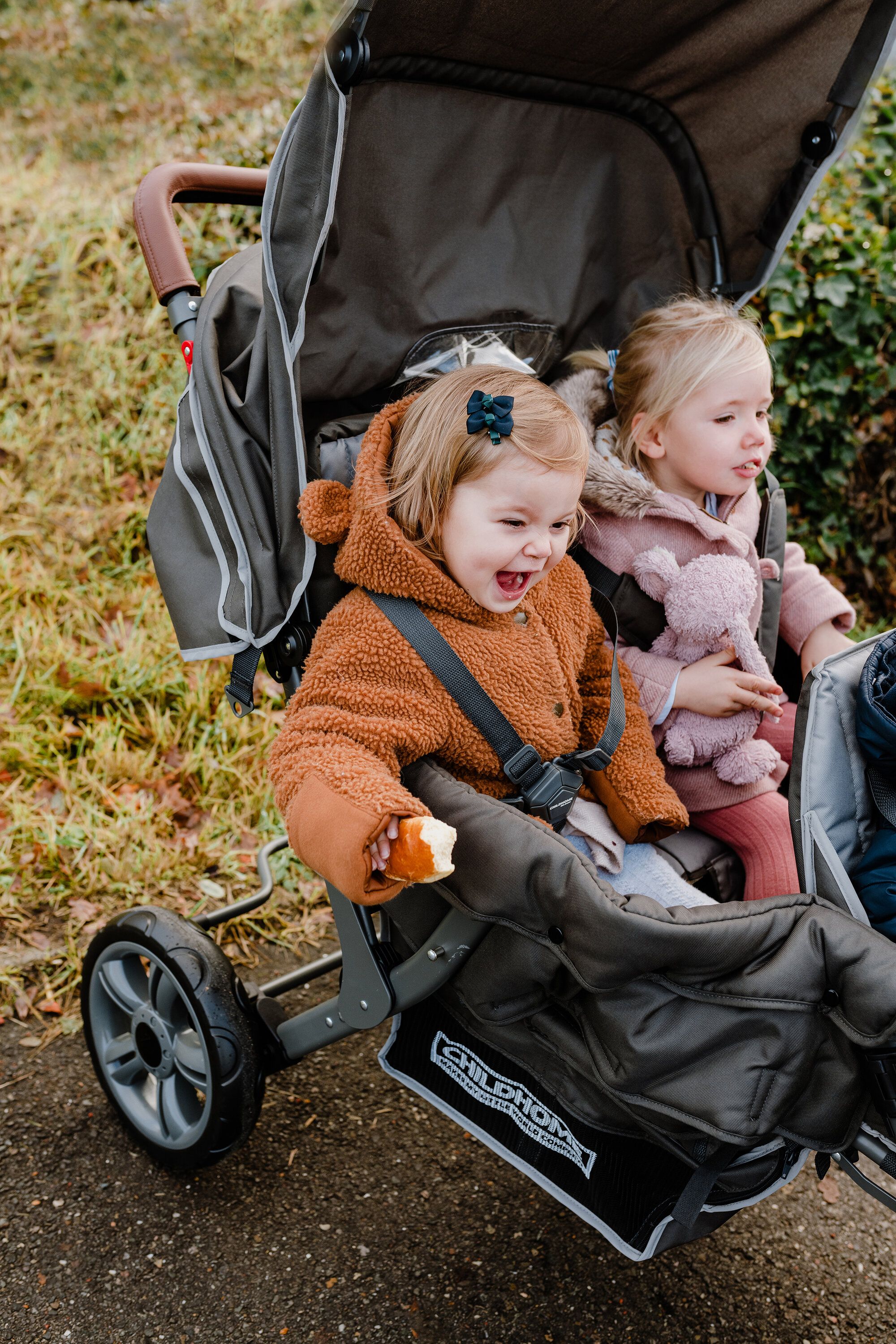 Childhome Triplet Anthracite Trīnīšu pastaigu rati