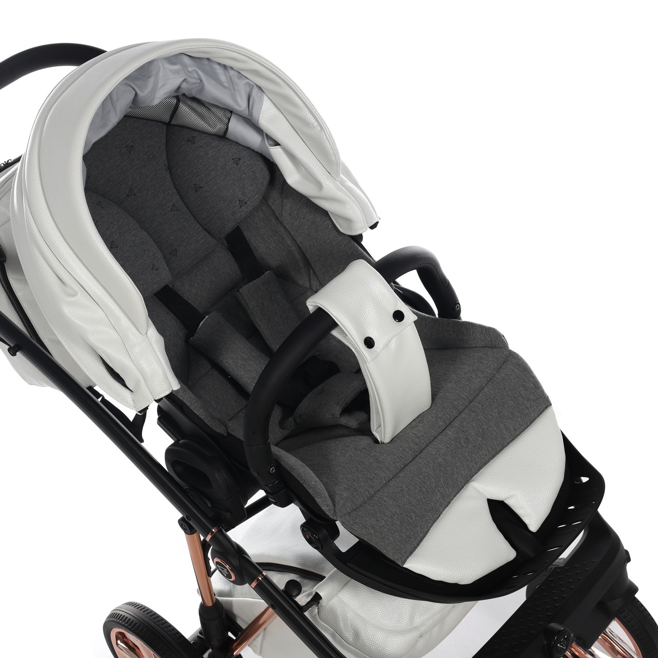 Junama Air Ecco 01 White Коляска 3in1