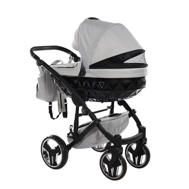 Junama Basic 06 Grey mist Детская коляска 2in1