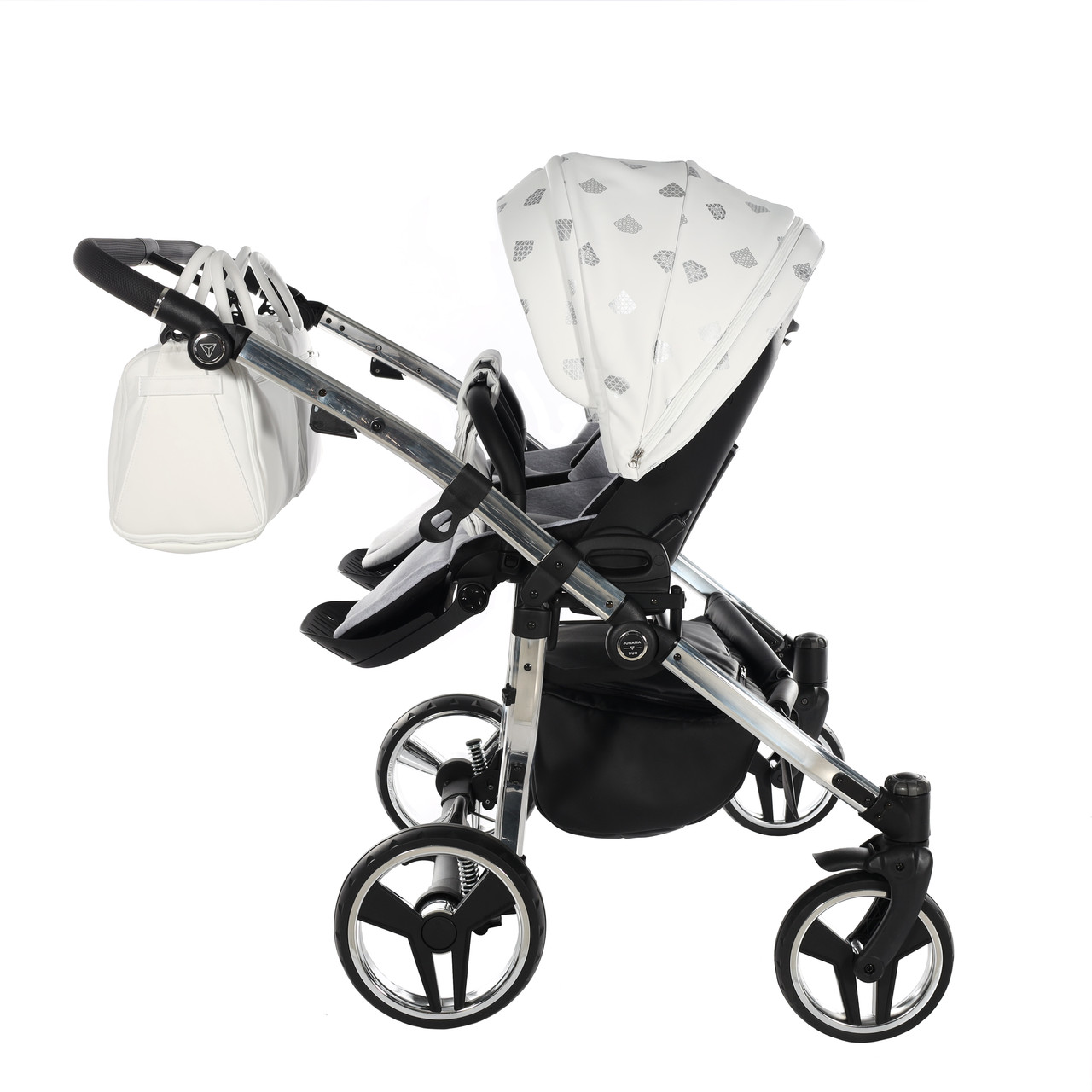 Junama Glow Duo 03 White Silver Dvīņu rati 2in1