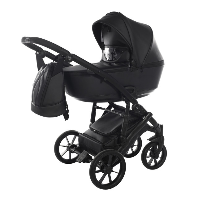 Junama Space Eco 03 Black Детская коляска 2in1