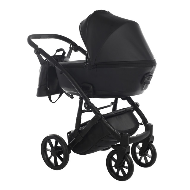 Junama Space Eco 03 Black Детская коляска 2in1