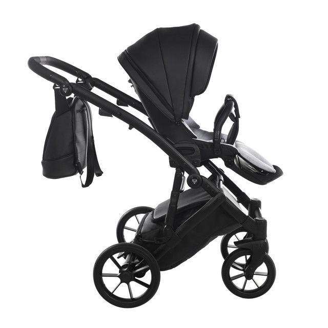 Junama Space Eco 03 Black Детская коляска 2in1