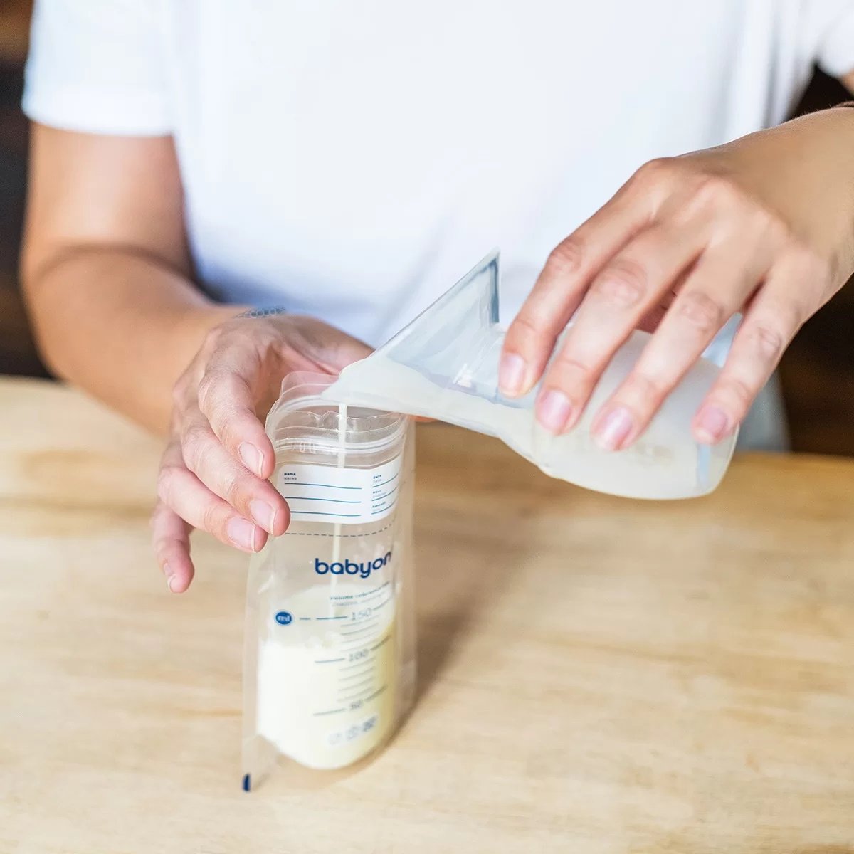 Maisiņi mātes piena glabāšanai un sasaldēšanai 150 ml: 20 gb. Babyono 1039