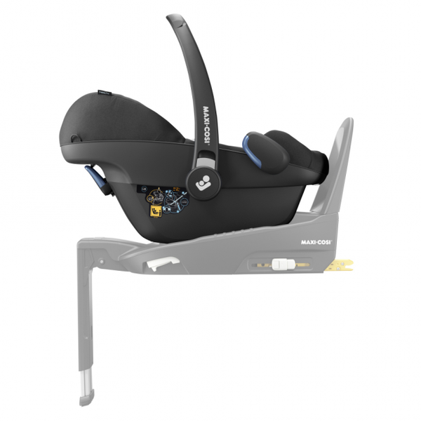 Maxi Cosi Pebble Pro Essential black Детское автокресло 0-13 кг + Familyfix2 база