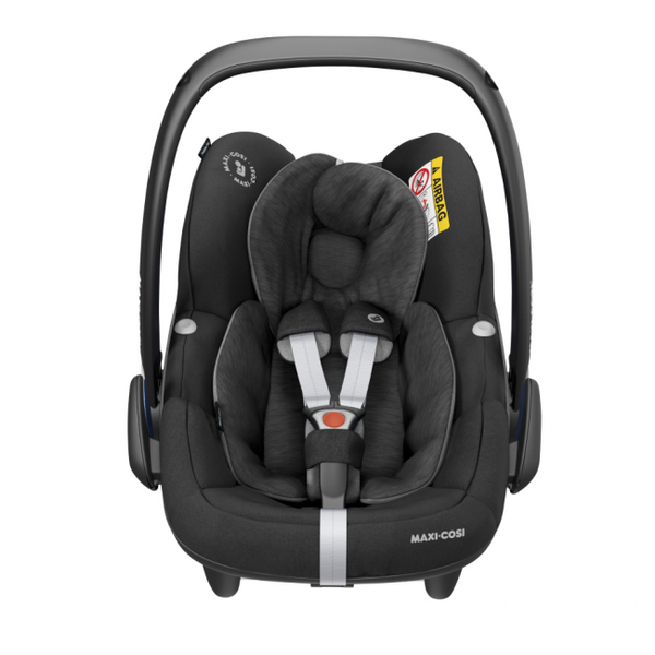 Maxi Cosi Pebble Pro Essential black Детское автокресло 0-13 кг + Familyfix2 база