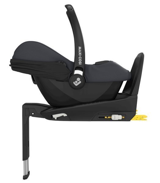 Maxi Cosi Tinca i-Size Essential graphite Bērnu autosēdeklis 0-13 kg + bāze FamilyFix2