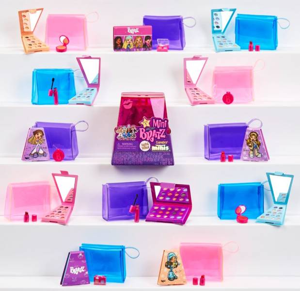 MGA Bratz Flashback Minis Cosmetics Комплект косметики