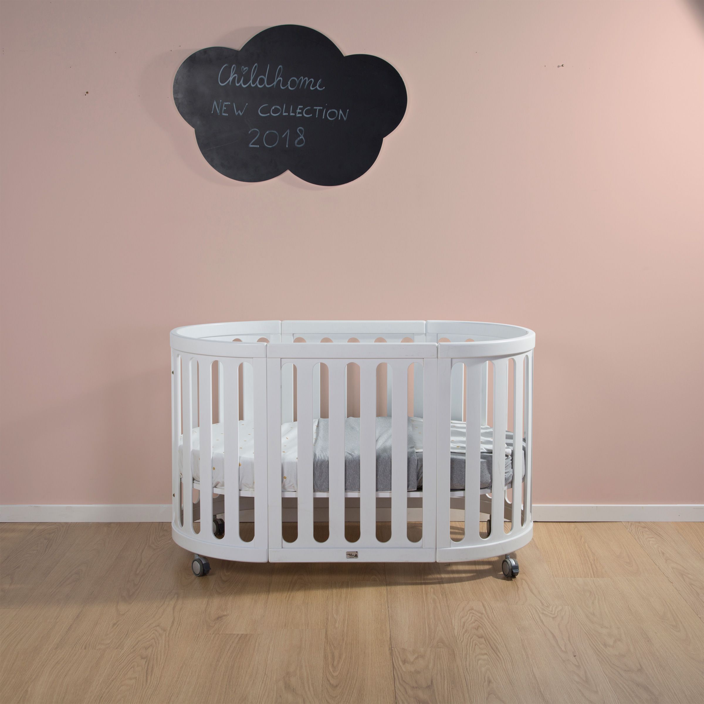 Bērnu gulta-transformeris 4 in 1 CHILDHOME Oval Cot white + Matracis