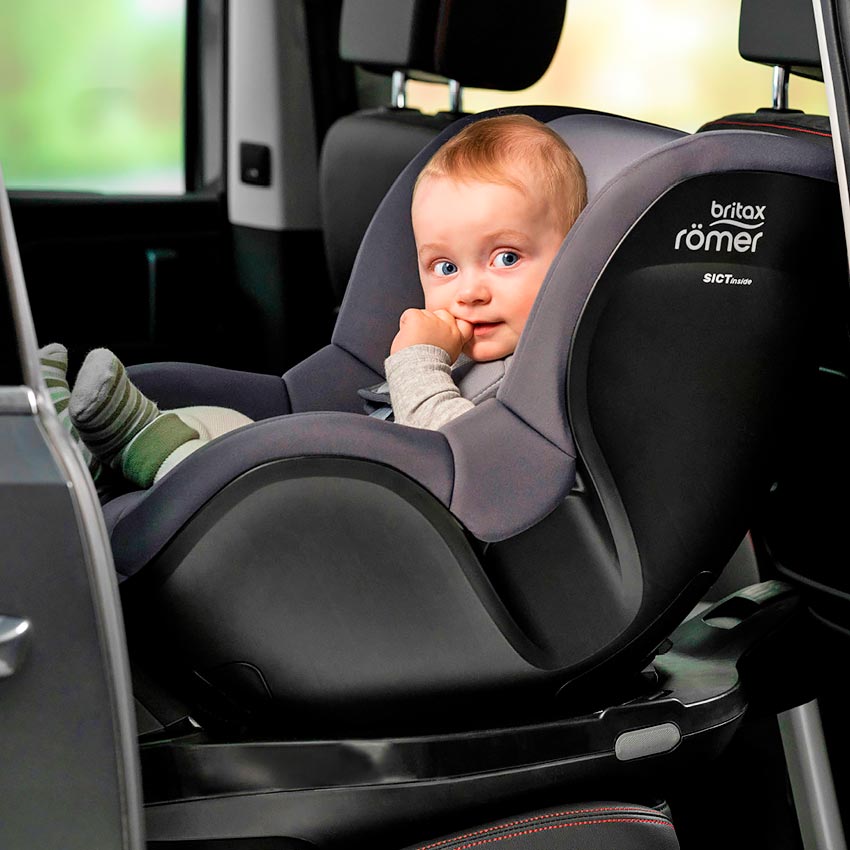 Britax Romer Dualfix 3 i-Size Indigo blue Детское автокресло 0-18 кг