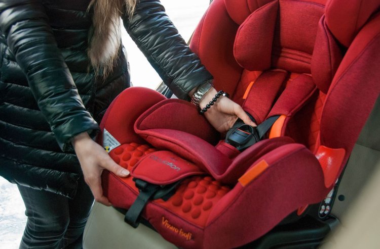 Coletto Vivaro Isofix Black Bērnu autosēdeklis 9-36 kg