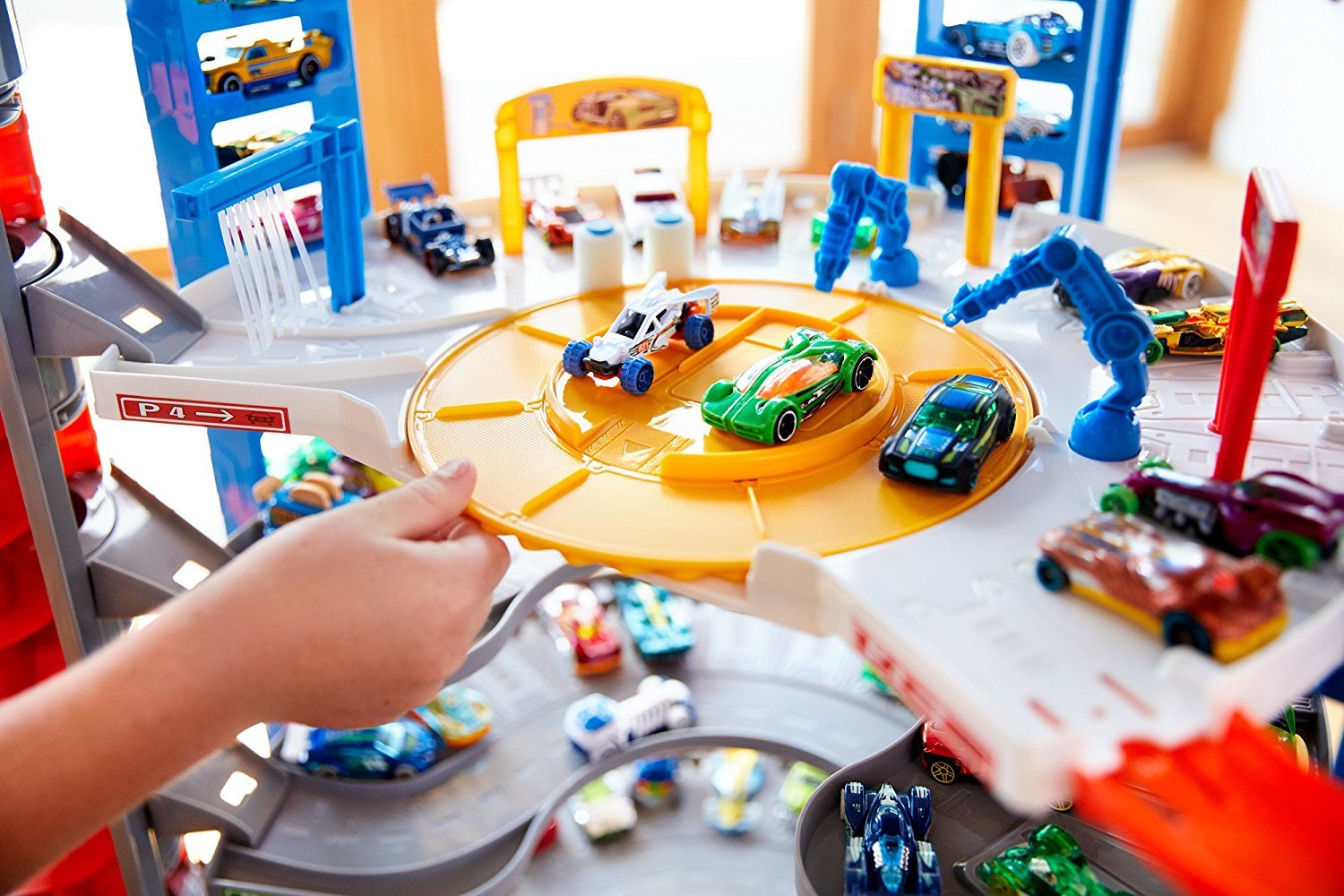 Hot wheels super garage online
