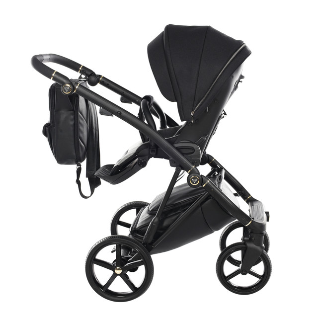 Junama Air 03 Black Коляска 2in1