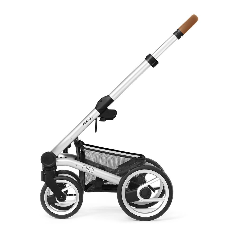 Mutsy Nio Pearl Grey Детская коляска 2 в 1