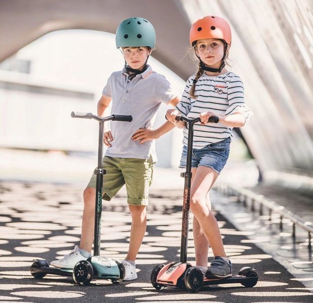 Самокат Scoot&Ride Highwaykick 5 LED Forest