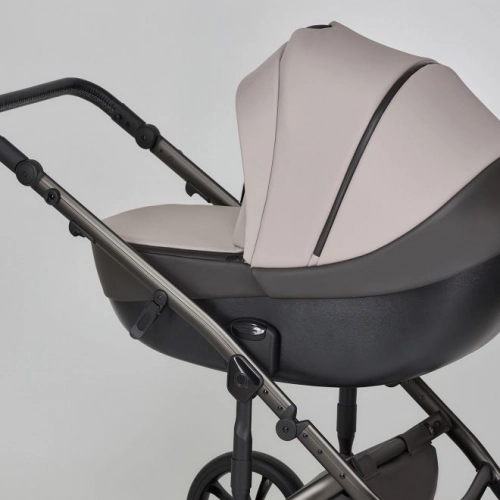 Anex M/Type Shell Bērnu rati 2in1