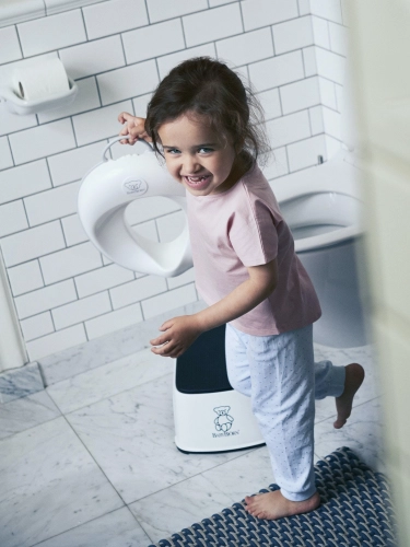 BABYBJORN Toilet Training Seat White/ grey Накладка на унитаз 058025