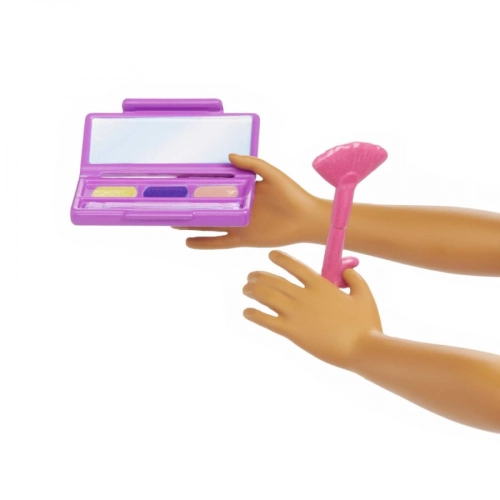Barbie Career Doll Asst. Makeup Artist Lelle HKT66