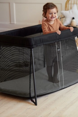Ceļojumu gultiņa manēža BabyBjorn Travel cot Light Mesh Black 040280