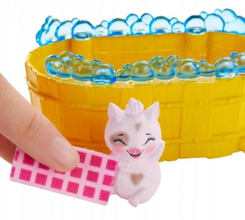 Enchantimals Bathtime Water Splash Petya Pig Lelle ar dzīvniekiem