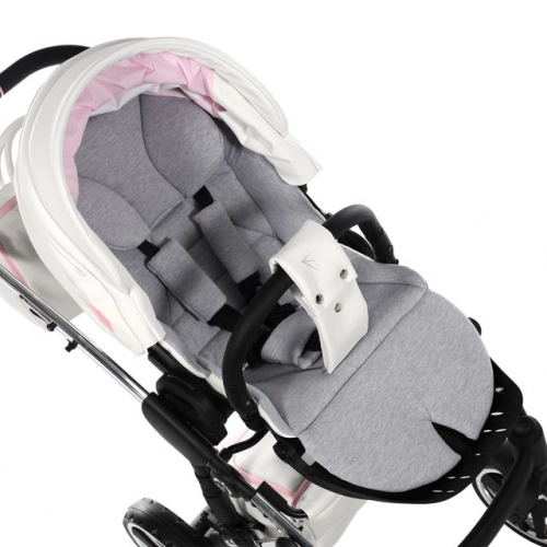 Junama Candy 01 Pink Bērnu rati 3in1