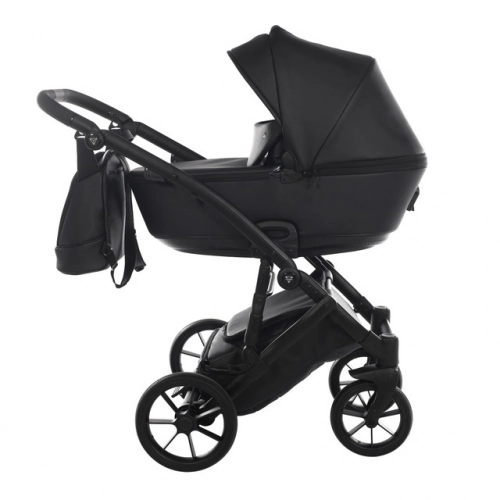 Junama Space Eco 03 Black Детская коляска 3in1
