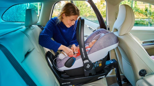 Maxi Cosi Pebble Pro Essential grey Bērnu autosēdeklis 0-13 kg + Familyfix2 bāze