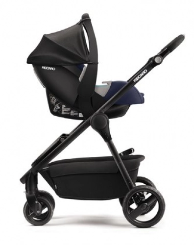 Recaro Privia Evo Racing Red Bērnu autosēdeklis 0-13 kg