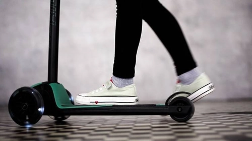Самокат Scoot&Ride Highwaykick 5 LED Forest