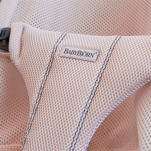 Šūpuļkrēsliņš BabyBjorn Bouncer Bliss Mesh powder pink 006012