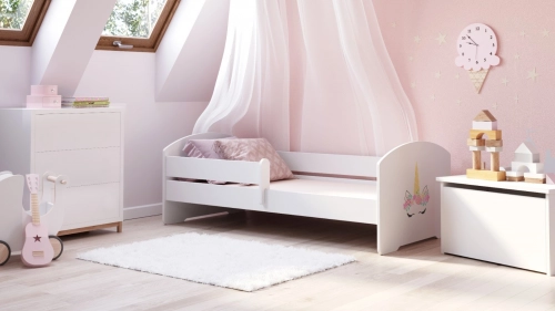 Детская кровать LUK 140x70 с бортиком Unicorn horn