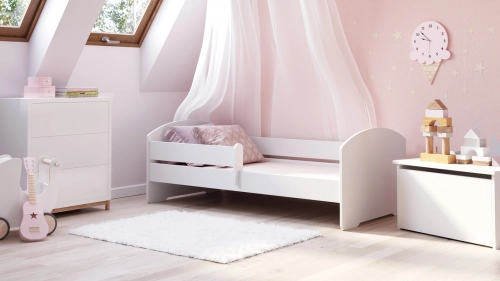 Детская кровать LUK 140x70 с бортиком