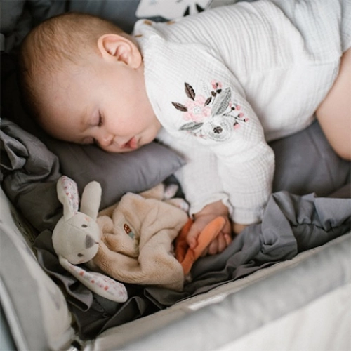 Mīļlupatiņa-plediņš BABY BUNNY 1539