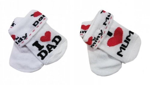 Zīdaiņu zeķes ar uzrakstiem "I LOVE MUM" vai "I LOVE DAD" 37050