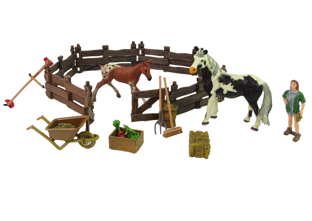 Assembleable Farm Figure Set Wooden Horse Farm