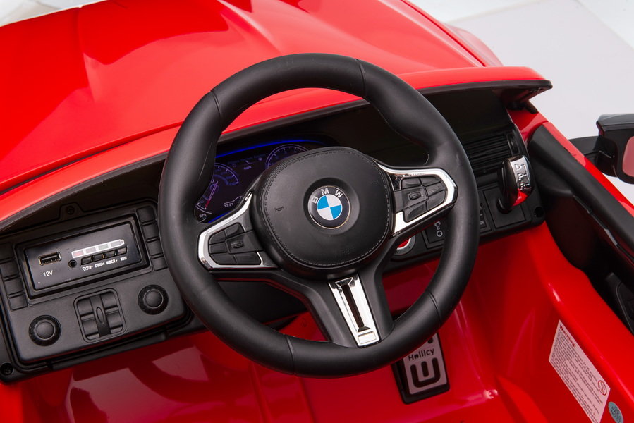 Bērnu elektroauto BMW M5 ar platformu un rokturi vecākiem Red lacquered