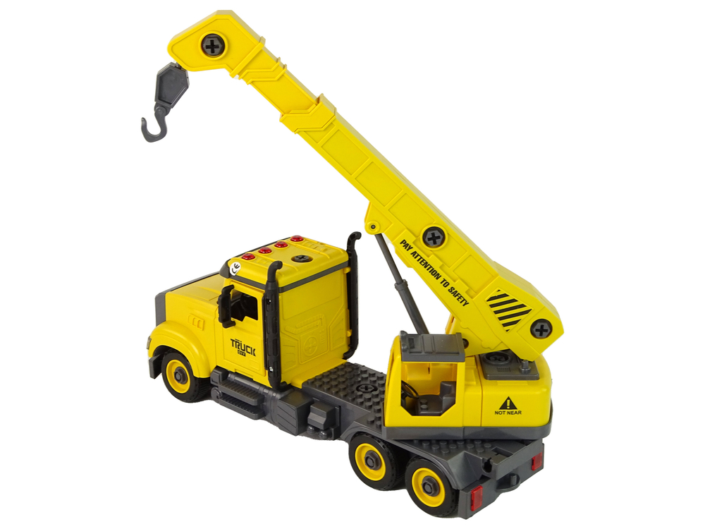 Crane Truck for Unscrewing and Twisting Yellow