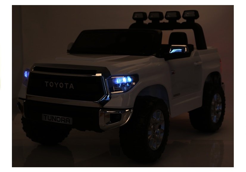 Divvietīgs bērnu elektromobilis Toyota Tundra White