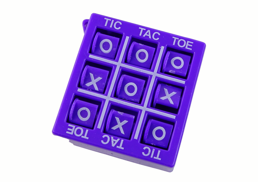 Tic Tac Toe Game 4.5 cm Purple