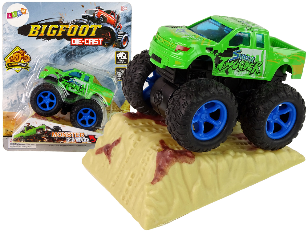 Resorak Monster Truck  Pull Back drive  Rubber tyres Metal body + Evolving Ramp