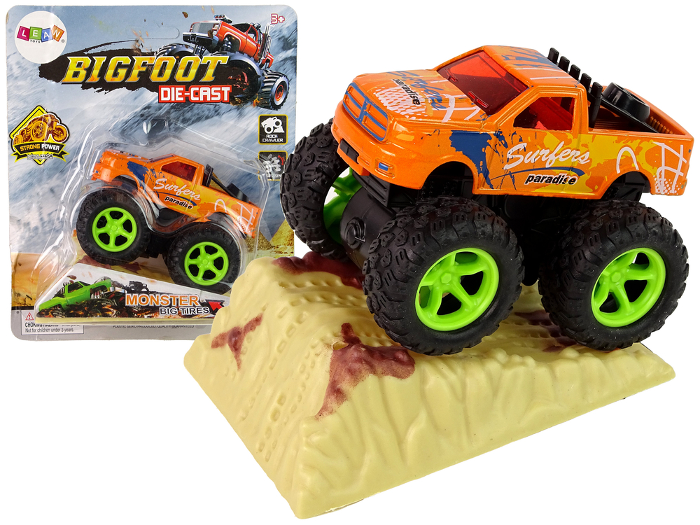 Resorak Monster Truck  Pull Back drive  Rubber tyres Metal body + Evolving Ramp